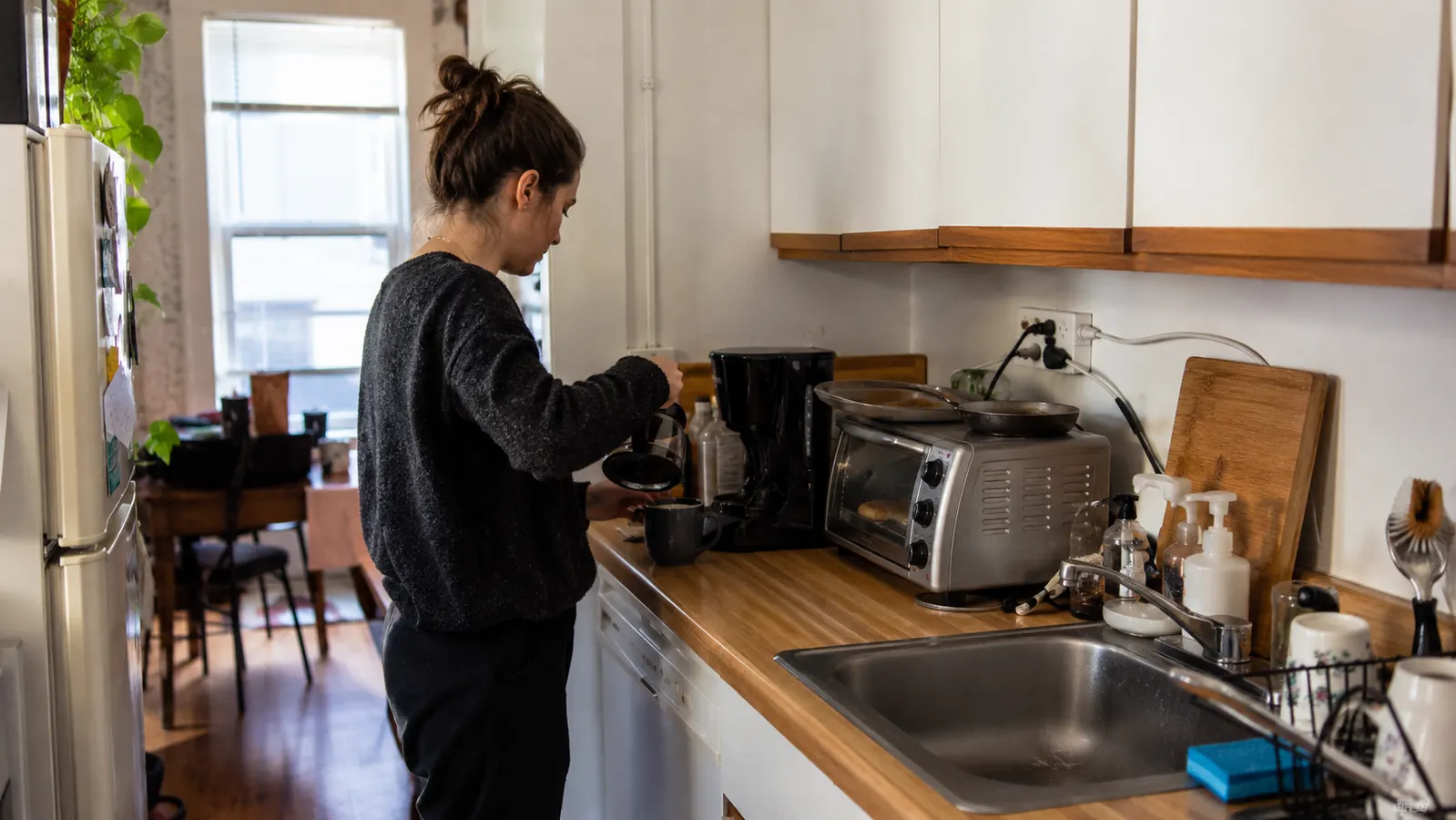 BLACK+DECKER Toaster Oven: The Honest Review for Small Kitchens
